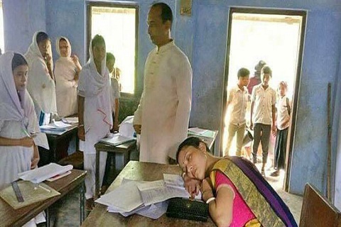 ‘আমি তো বেডরুমে গিয়ে ছবি তুলি নাই’